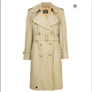 Burberry Trench Coat Size 38 Short